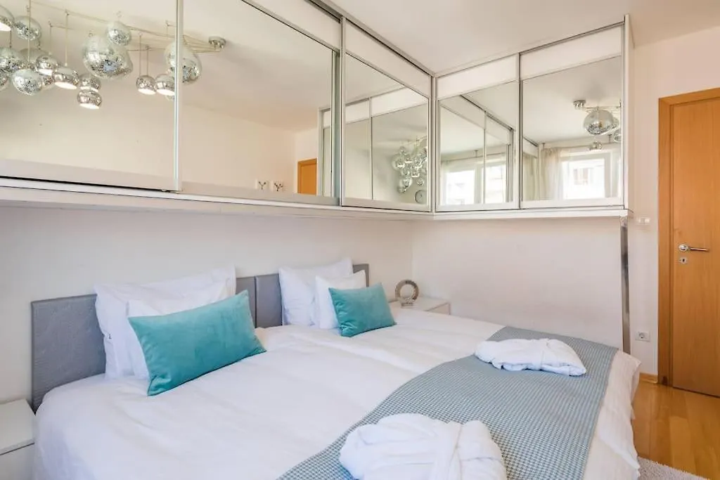 Brilliant Blue Luxury Apartment Split Chorvatsko