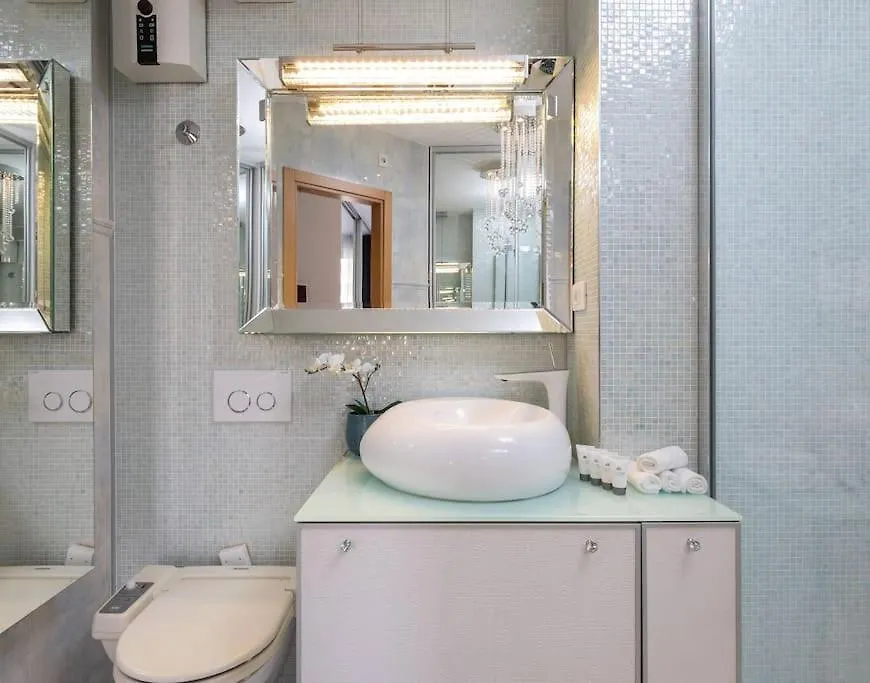 Brilliant Blue Luxury Apartment Split
