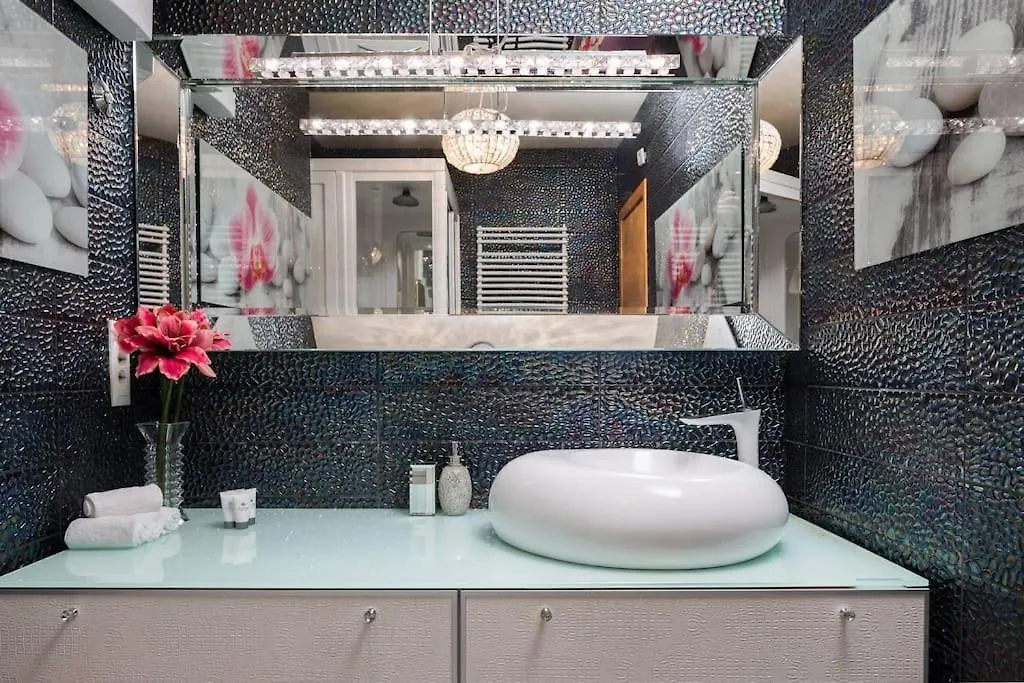 Brilliant Blue Luxury Apartment Split