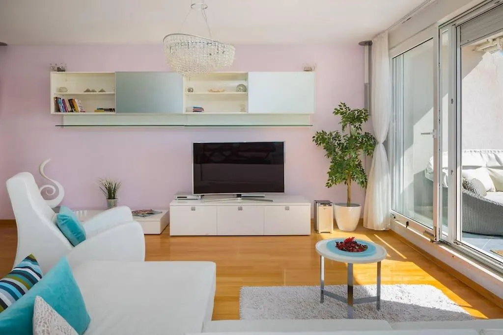 Brilliant Blue Luxury Apartment Split